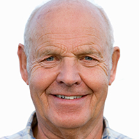 Head shot of Stan Connery